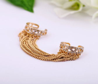 欧美时尚饰品 流苏镶钻双指戒指，彰显个性之美