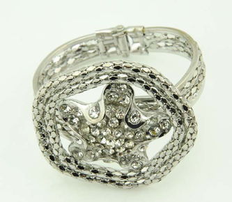 安琪儿饰品 民族风情与时尚潮流的美妙融合